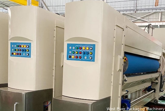 Chine Boîte ALPHA Flexo Imprimante Rainureuse Découpeuse Rotative En Ligne Plieuse Colleuse Machine d'Injection pour Boîte en Carton
