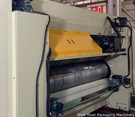 Machine de découpe, rainurage et impression à servo complet ALPHA pour la boxe en Chine (MOBILE)
