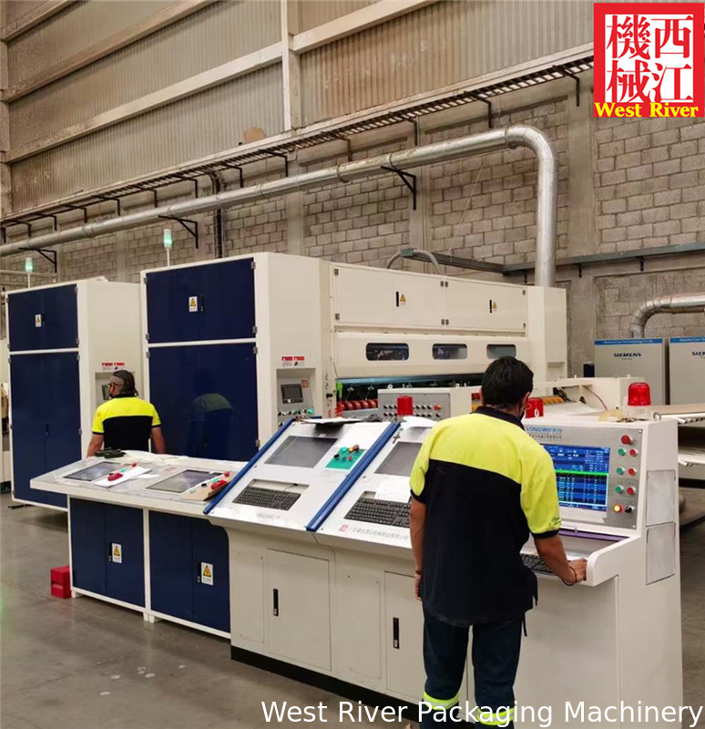 Ligne de production de carton ondulé personnalisable à 5 épaisseurs 10-300 tonnes/jour ~ Capacité de 40 000 à 1,5 million de boîtes
